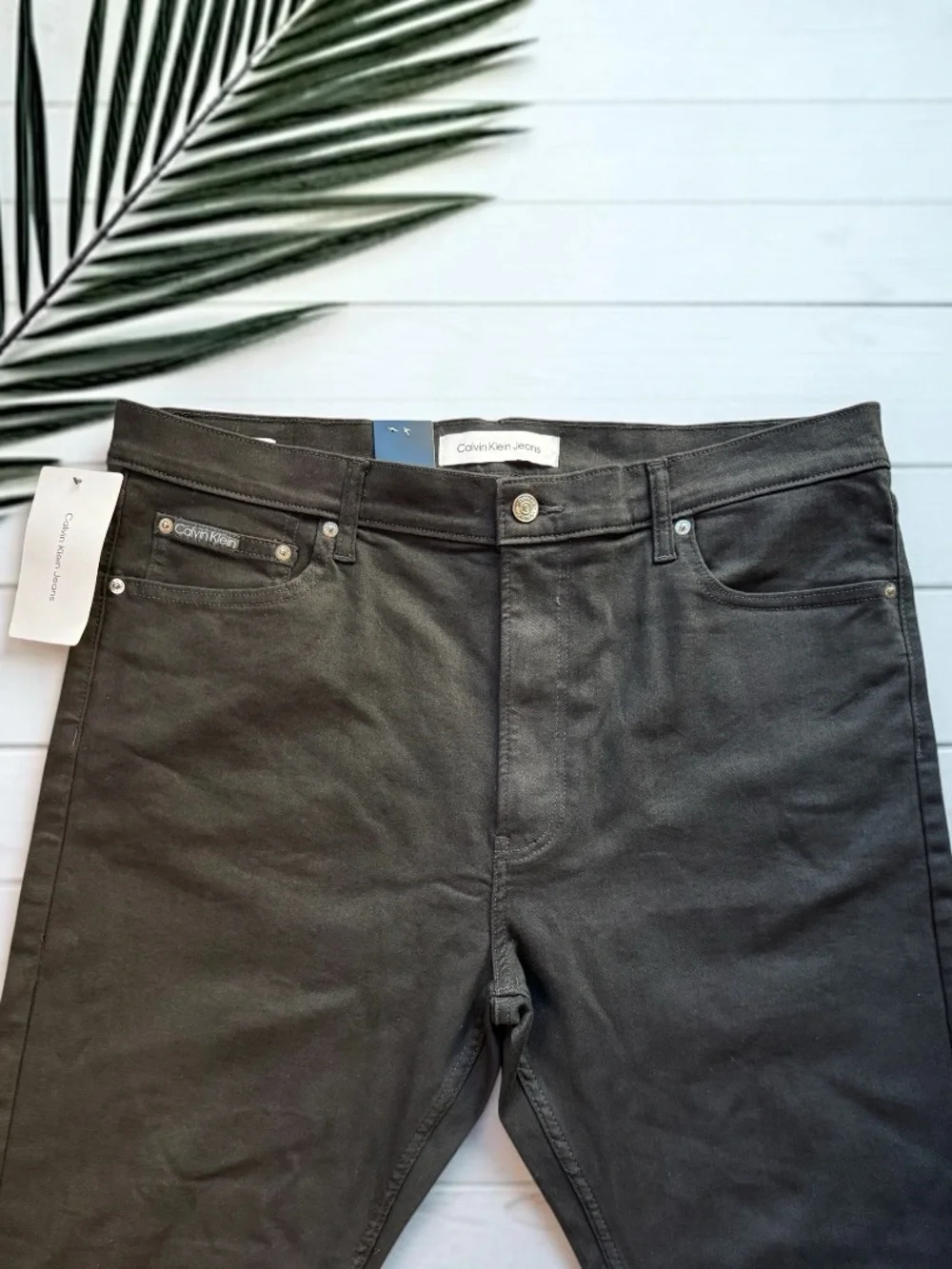 Calvin Klein Jeans Slim Straight Fit Black Jeans NWT Men’s 38x32